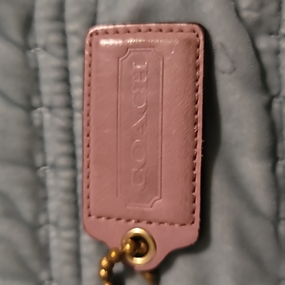 Coach hang tag - Picture 2 of 2